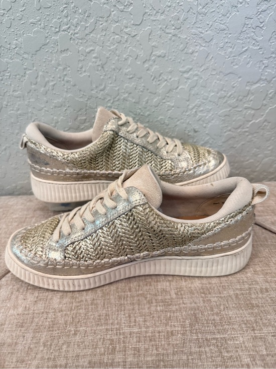 Dolce Vita Shoes - Dolce Vita Nicona Women's Sneakers in gold woven